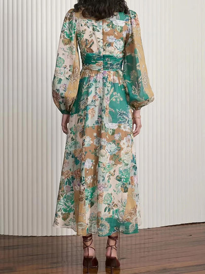 Handbemaltes, bedrucktes Midikleid mit V-Ausschnitt und Taille