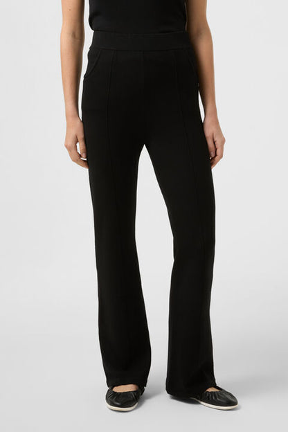 Dasha Knitted Trousers In Black