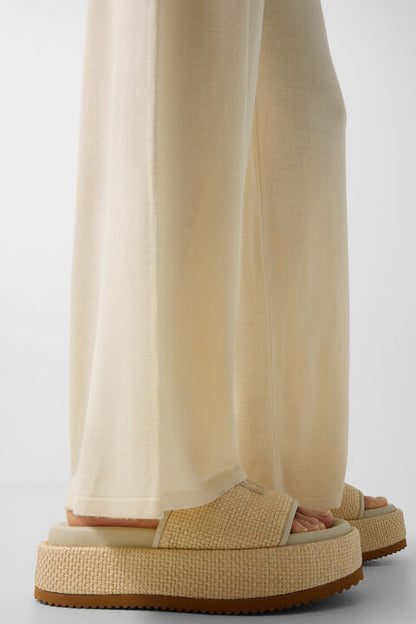Paula Knitted Trousers In Cream