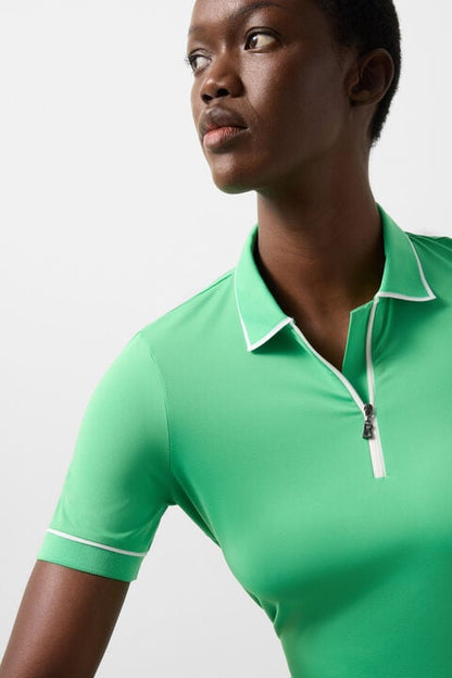 Caren Functional Short-Sleeved Top In Green