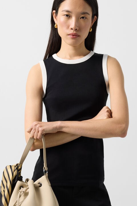 Niki Tank Top In Black