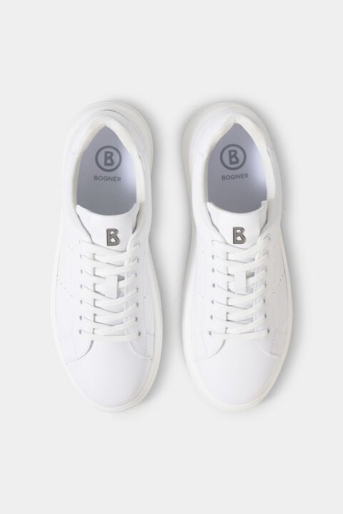 Milan Trainers In White