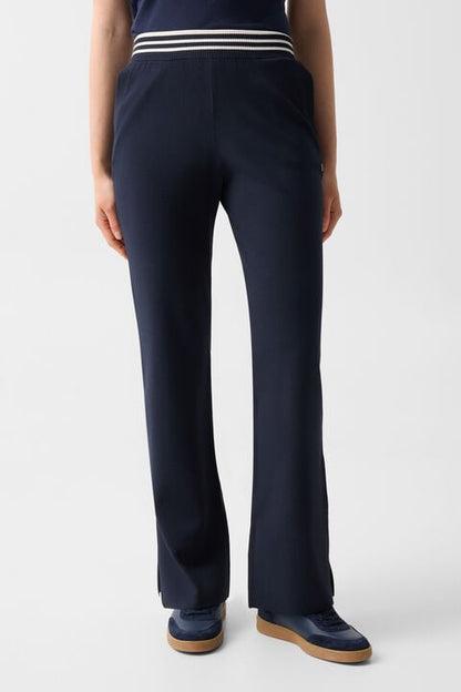 Josie Knitted Trousers In Navy Blue