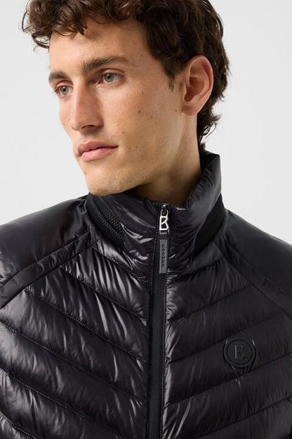 Lasse Lightweight Down Waistcoat In Black