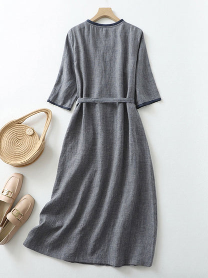 Women's Literary Retro V-neck Plaid Tie Mid-sleeve Dress